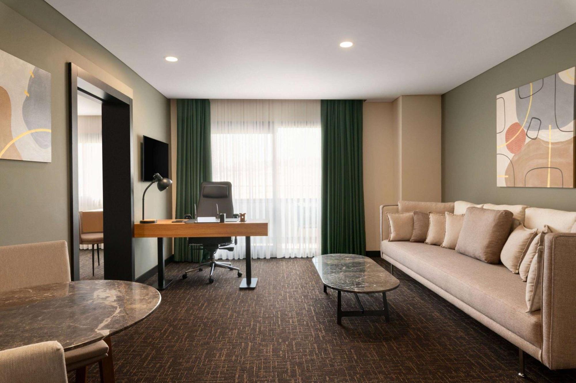 Ft Lotus Thermal Hotel&Spa Trademark Collection By Wyndham Menemen Bagian luar foto