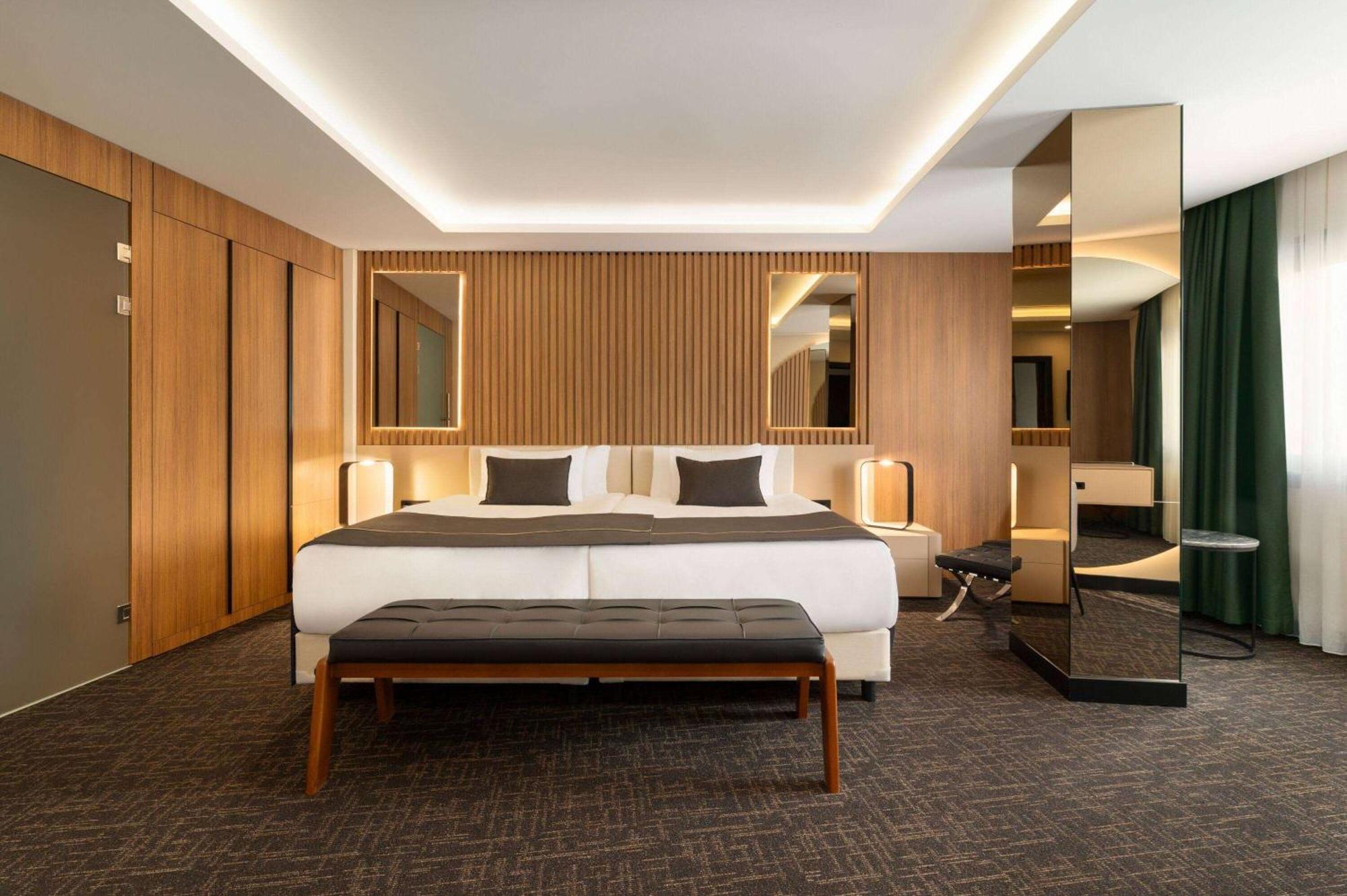 Ft Lotus Thermal Hotel&Spa Trademark Collection By Wyndham Menemen Bagian luar foto