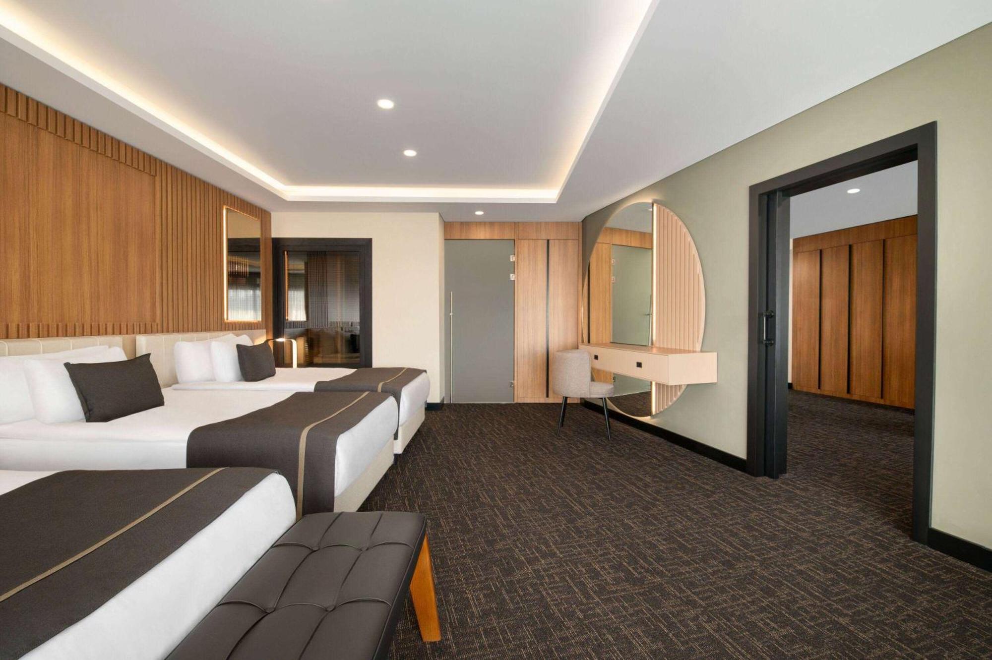 Ft Lotus Thermal Hotel&Spa Trademark Collection By Wyndham Menemen Bagian luar foto